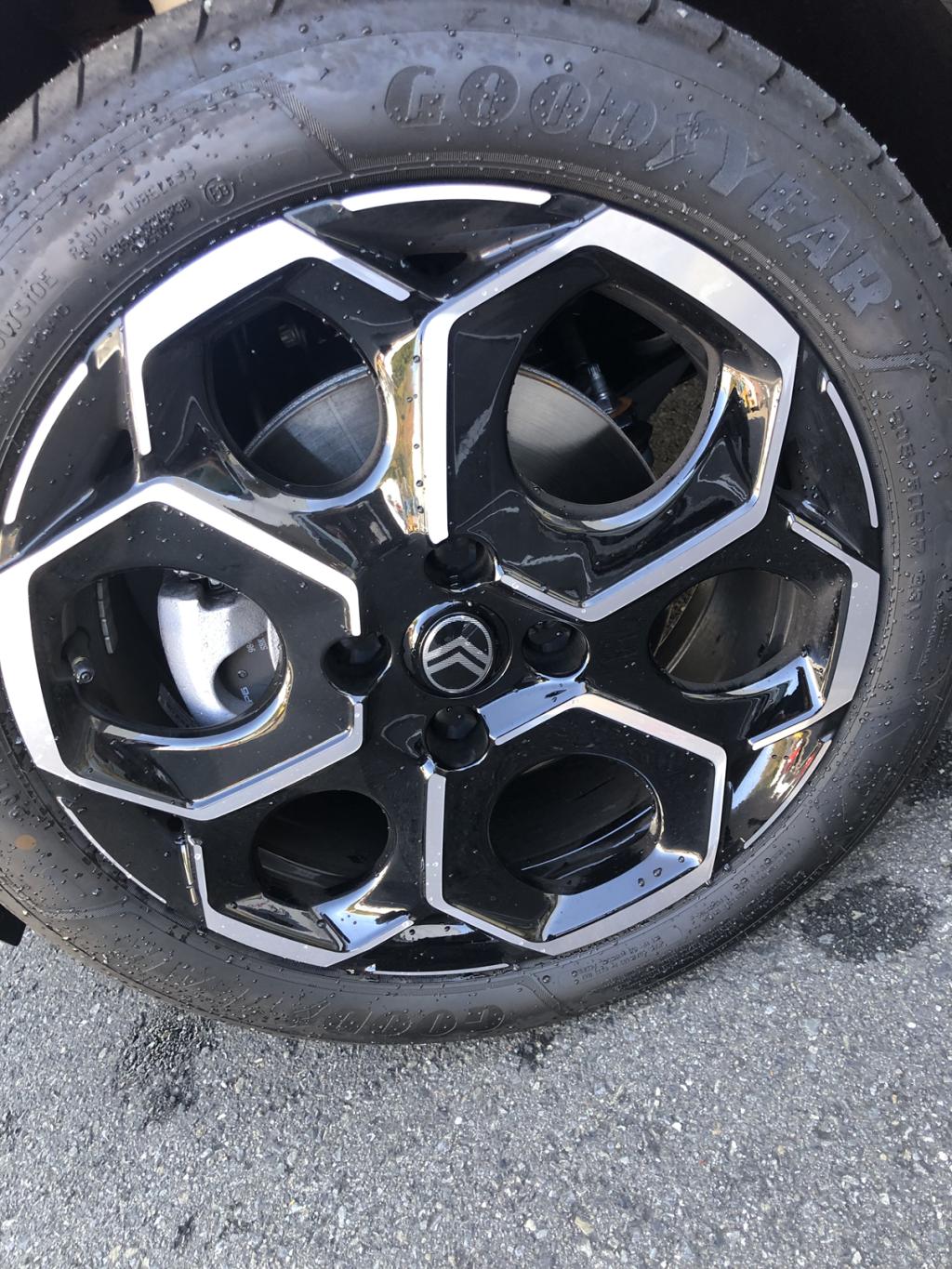 新型C3　HYBRID（エクステリア・・・乗り味はここから）