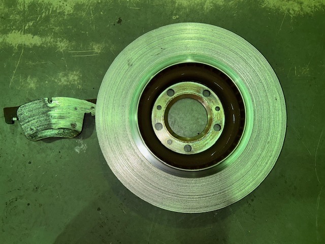 ブレーキの残量にご注意ください