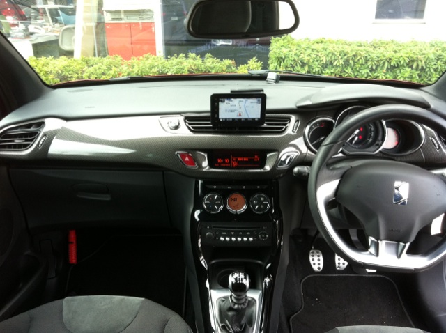 赤い彗星　シャ〇専用です。