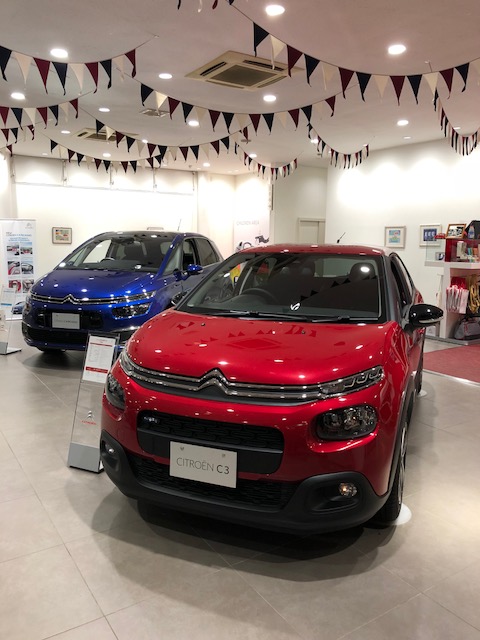 展示車入れ替えました。