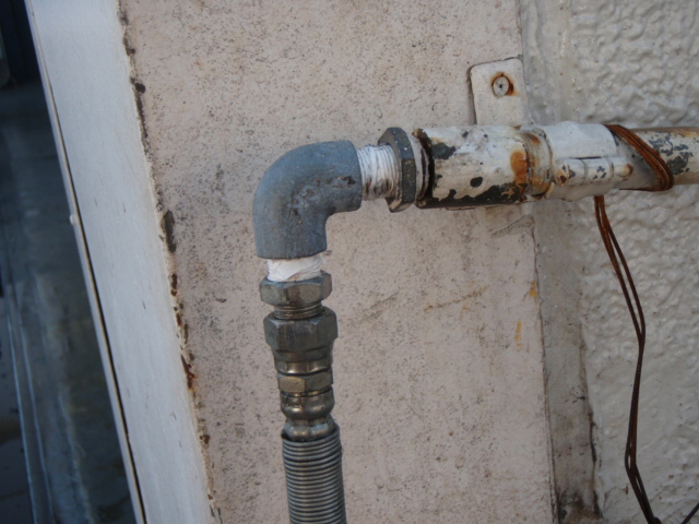 水道整備士ウエドノ