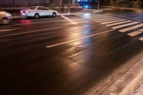 恐怖のアイスバーン