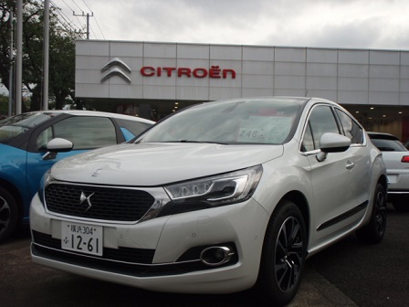 中古車DS4のご案内です！