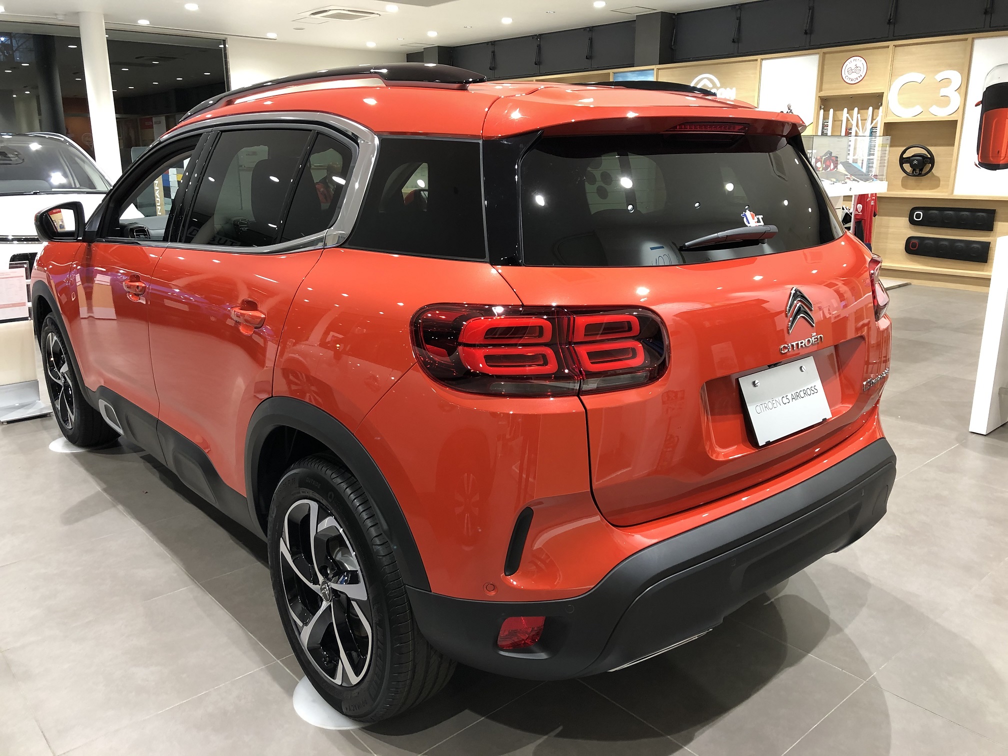 展示車入れ替えました