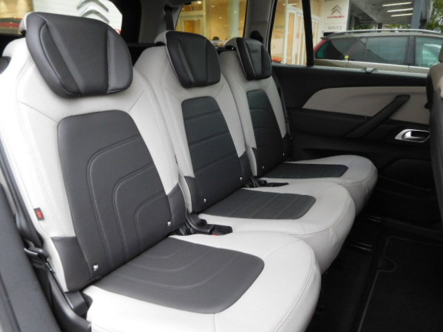 新入荷のお知らせ