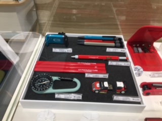 ブティックの商品案内5