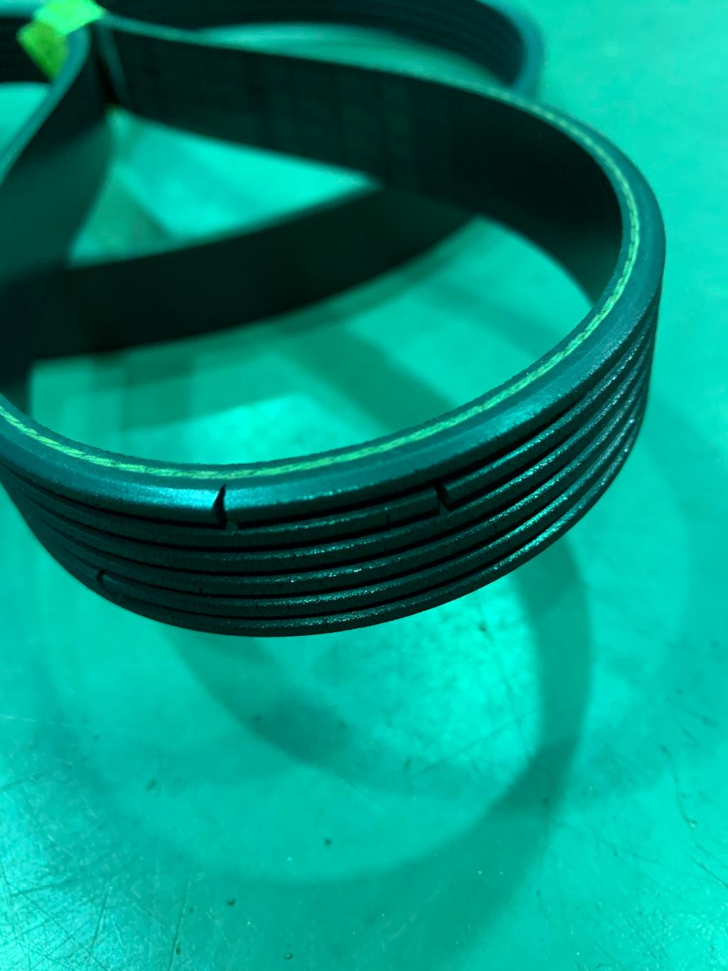 ドライブ　ベルト