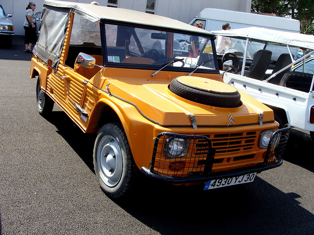 エクステリア（どこ走るんだろ？）