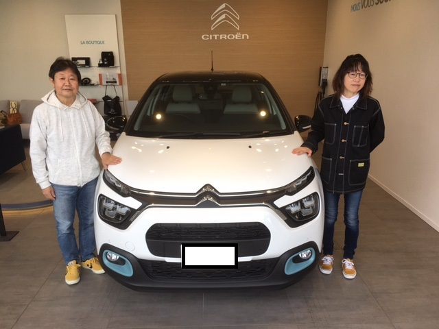 納車式　（とても喜んで頂き光栄です。）