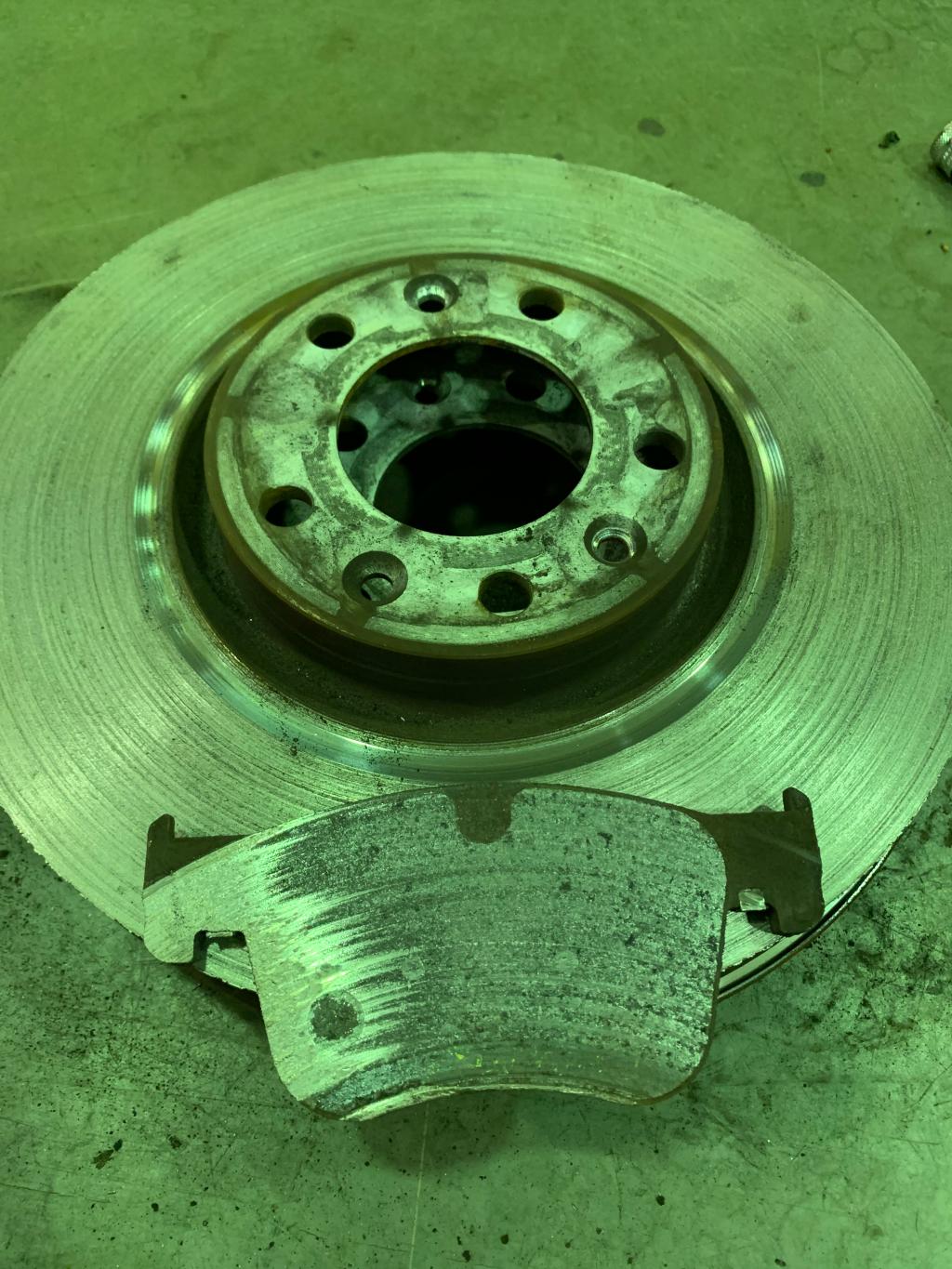 ブレーキパッド