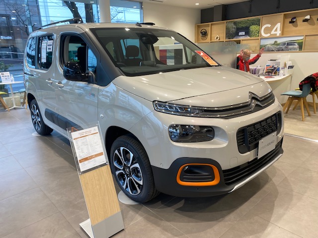 現在の展示車のご紹介