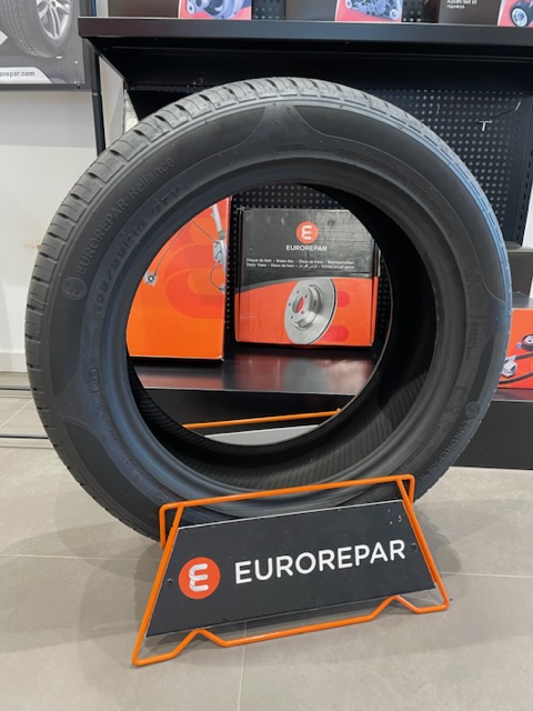 タイヤを替えるならユーロレパ！