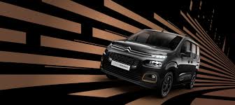 BERLINGO【Edition Noire】デビューフェア