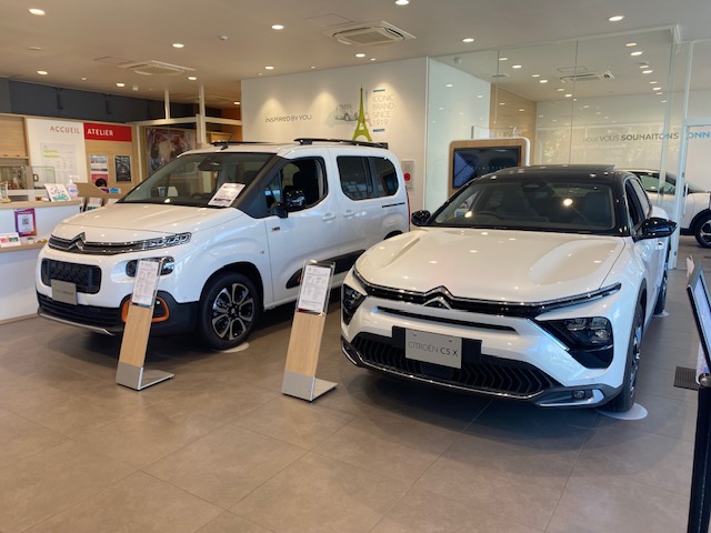 現在の試乗車のご案内