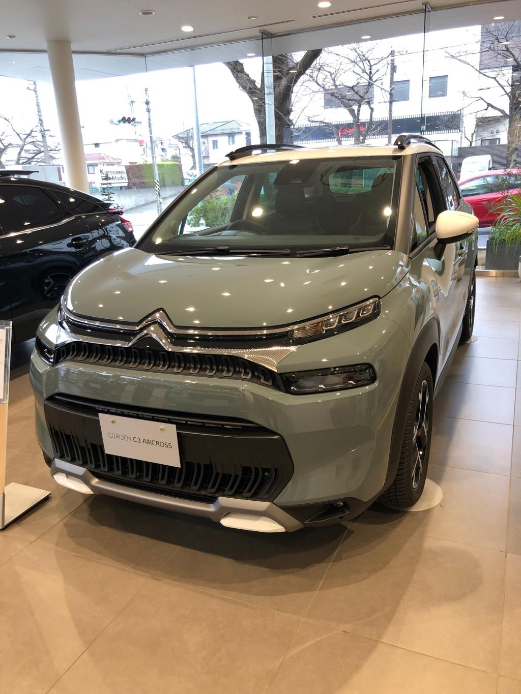 Ｃ３ ＡＩＲＣＲＯＳＳ ＳＵＶ　キュイール