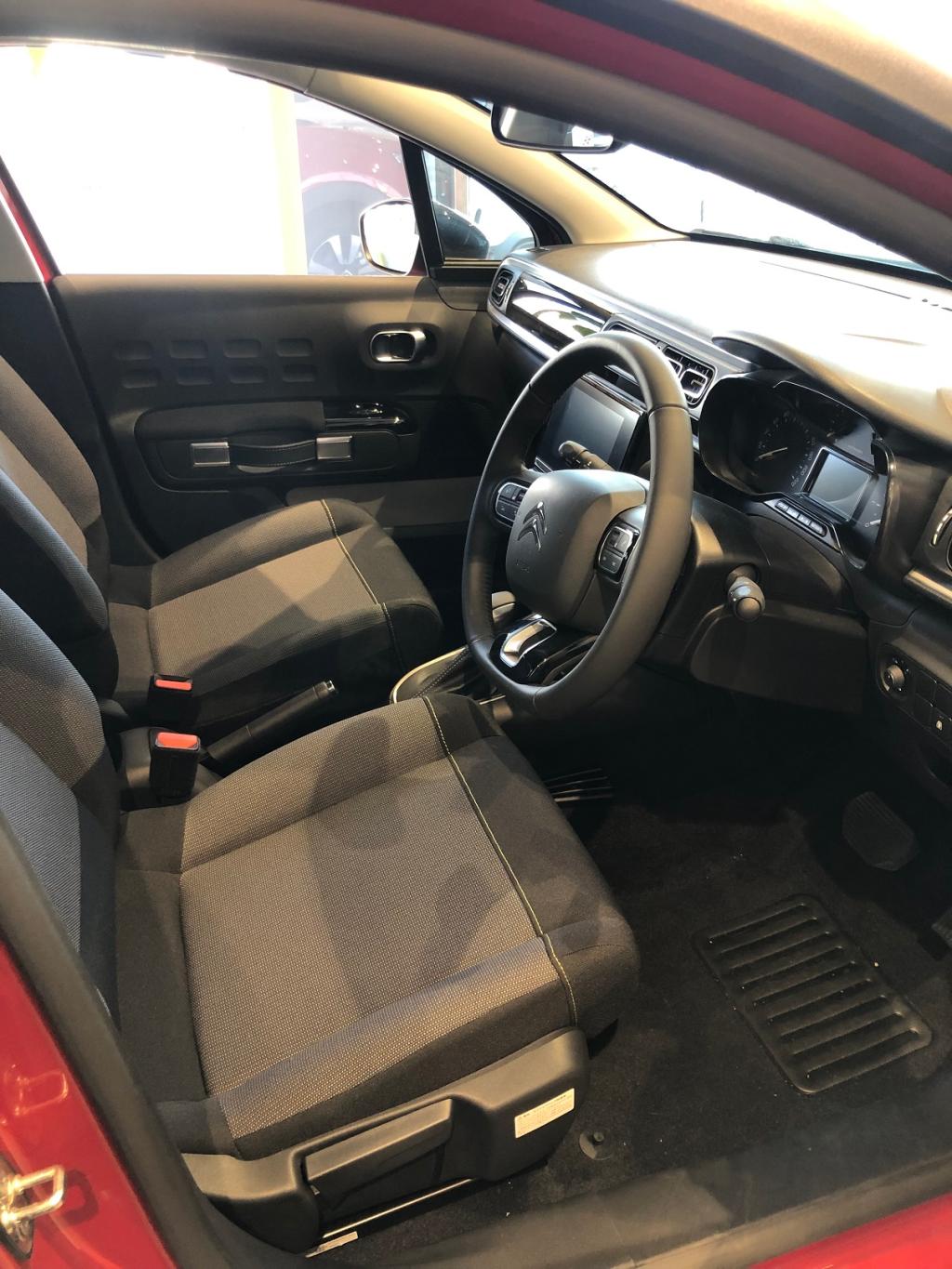 シンプル。けど抑揚がございます。