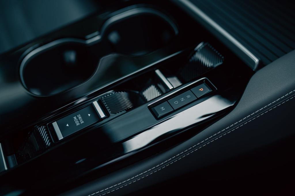 インテリア（各社いろいろ・・・）