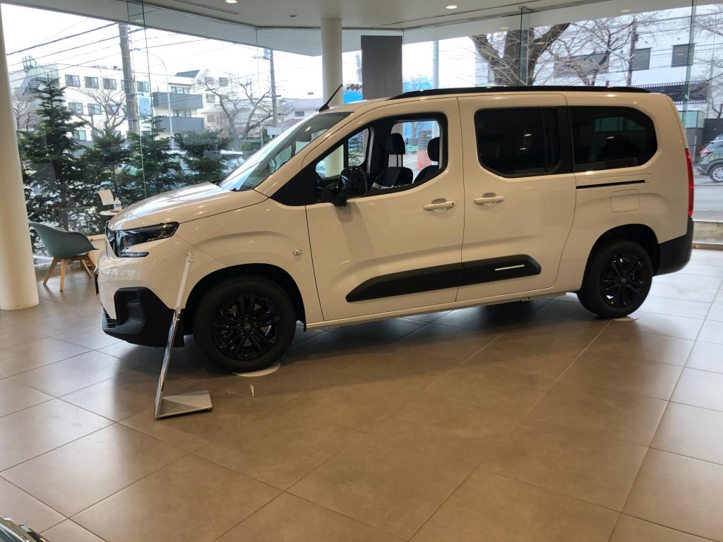 現在の展示車のご紹介